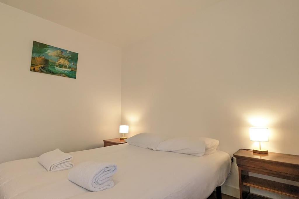 Le 828 : Appartement En Plein Centre De Vannes Bagian luar foto